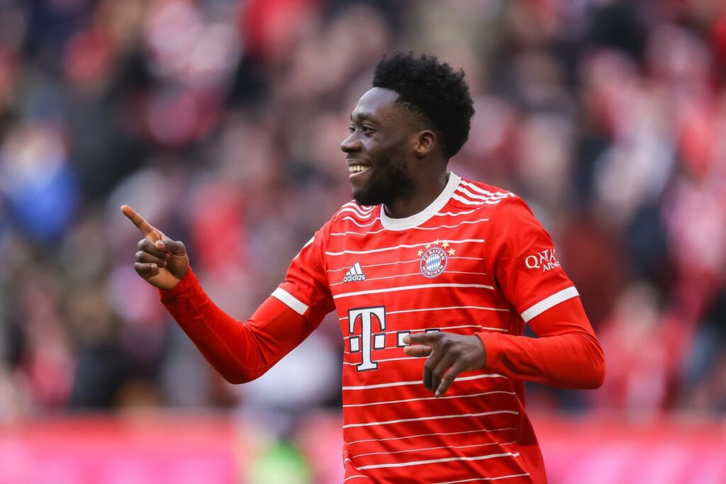 Alphonso Davies celebrates Bayern Munich goal