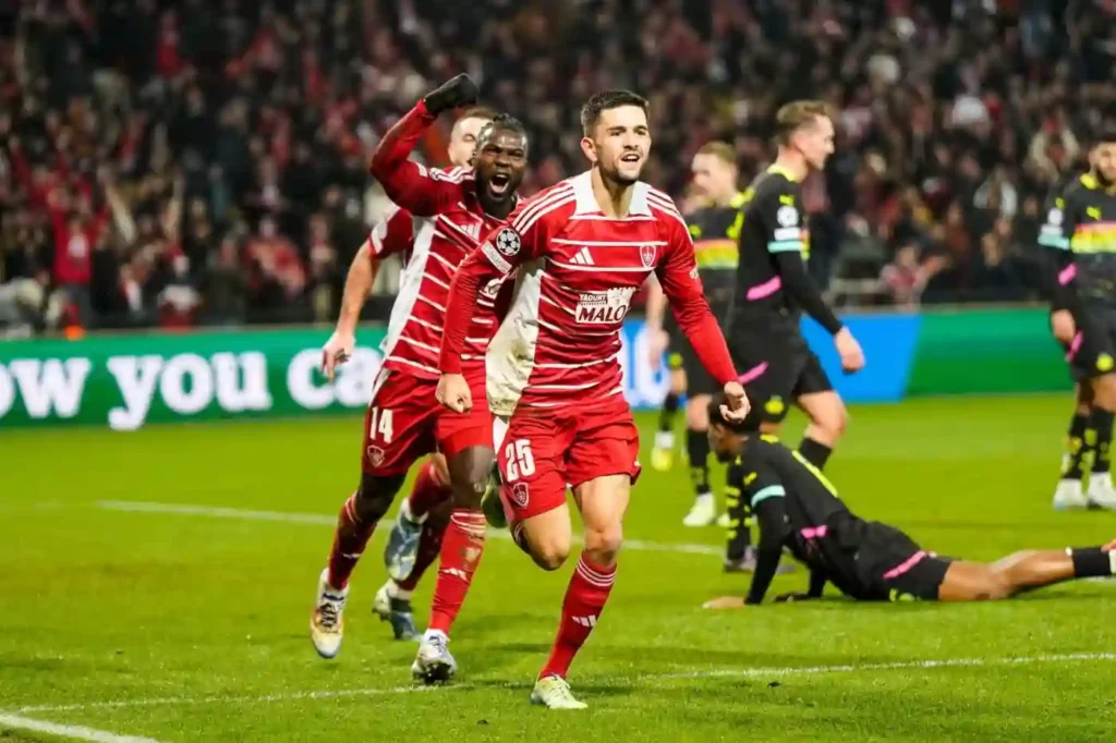 Julien Le Cardinal moments after putting Brest 1-0 up against PSV