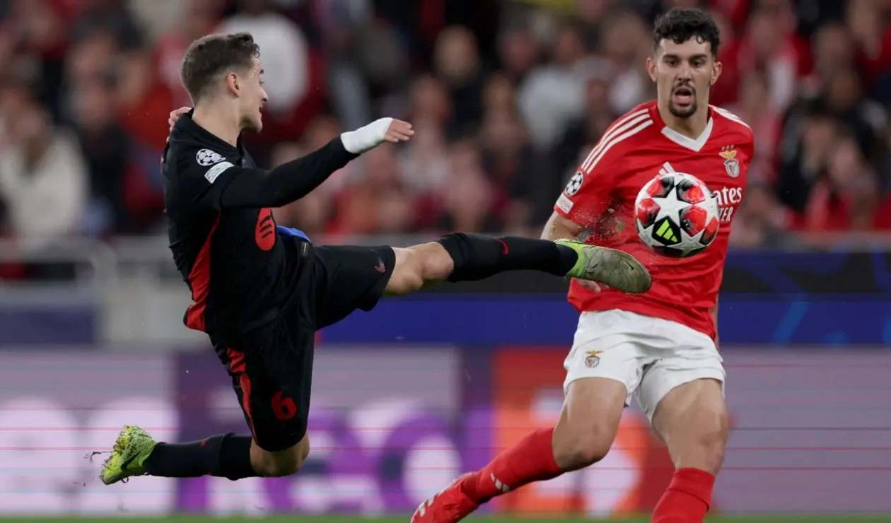 Gavi with acrobatic kick against Benfica