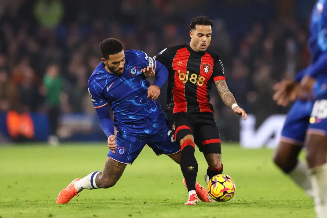 Reece James and Justin Kluivert battling for the ball