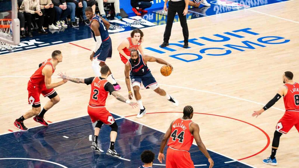 James Harden with the ball in the NBA game between L.A. Clippers and Chicago Bulls