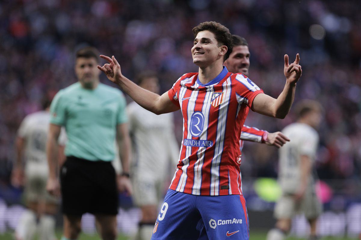 Juan Alvarez with his typical celebration after scoring against Osasuna