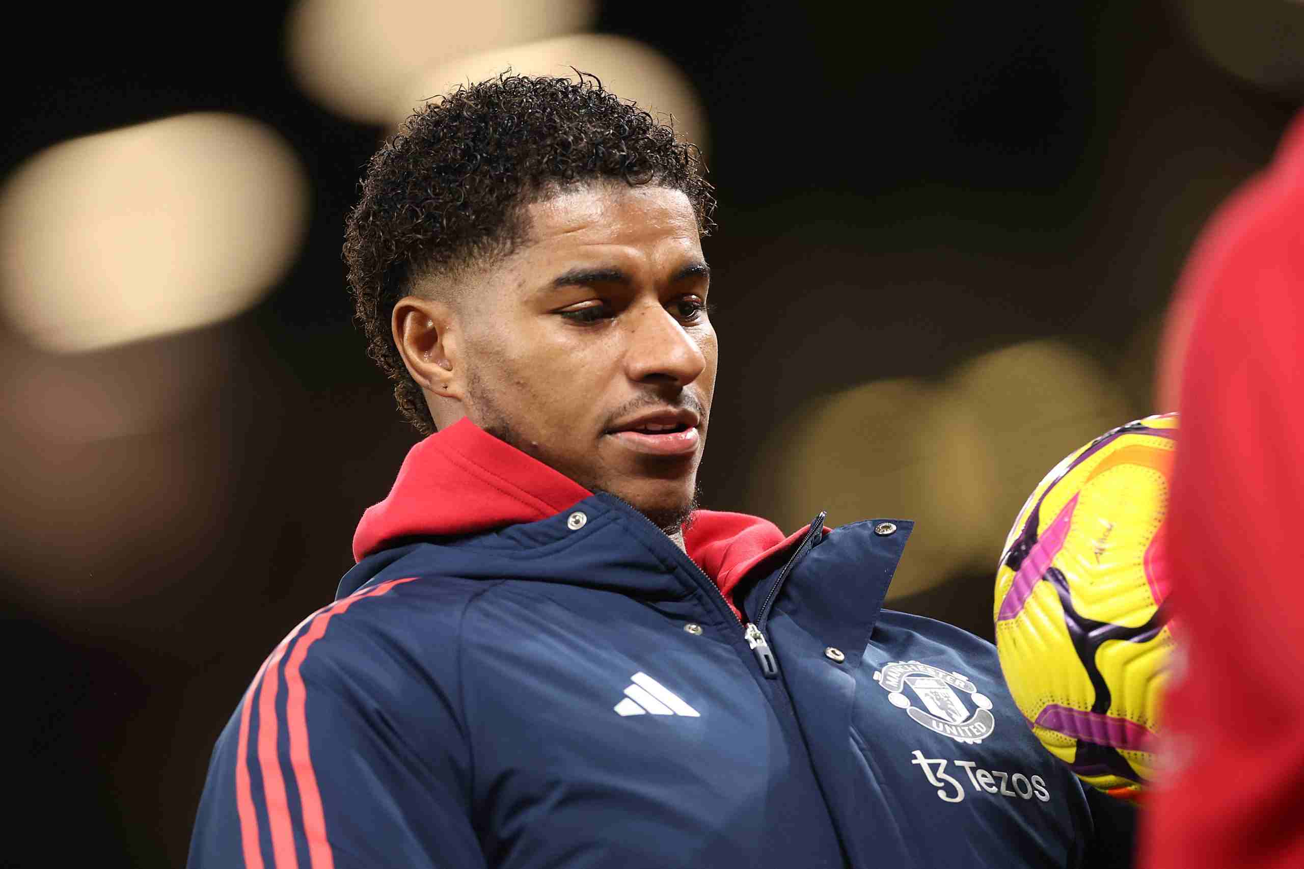 Marcus Rashford warming up