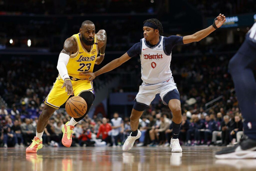 LeBron James in action against the Washington Wizards