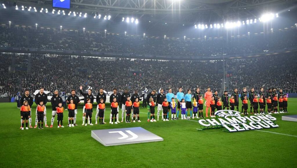 Juventus and PSV during the Champions League anthem